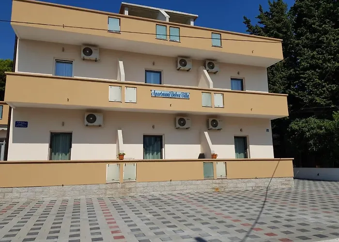 Apartmani Dobra Villa