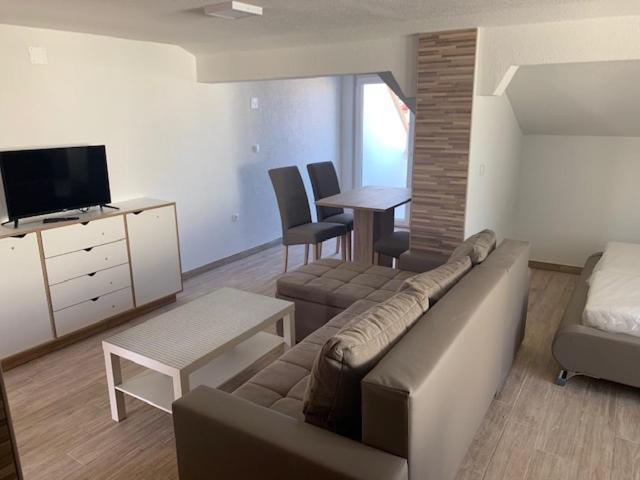 Dobra Apartament